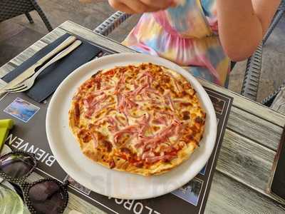 Venicia Restaurant And Take Away