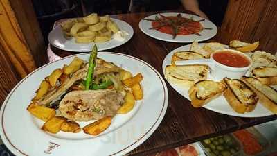 Meson - Restaurante Adrian