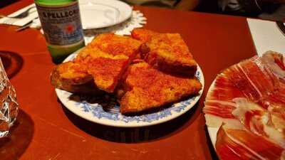 La Jamoneria Restaurante Y Terraza