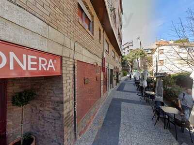 La Jamoneria Restaurante Y Terraza