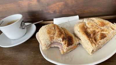 Fernanda Bar De Abastos