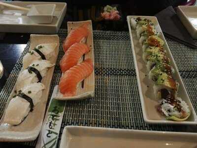 Kokura Automatic Sushi