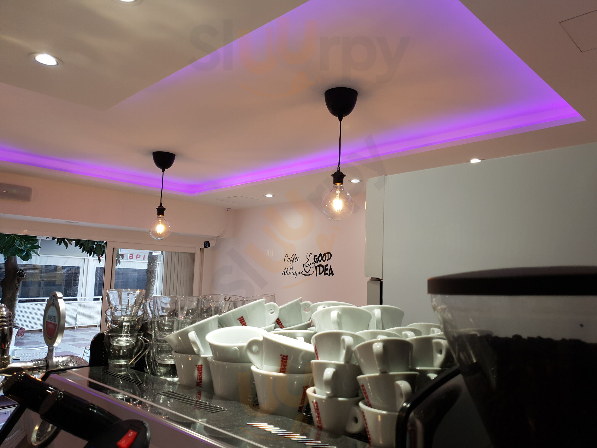 Keyhole Bar Benidorm