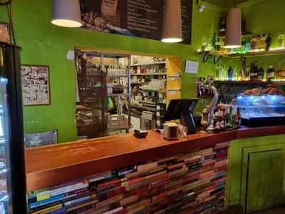 Cafe Con Libros