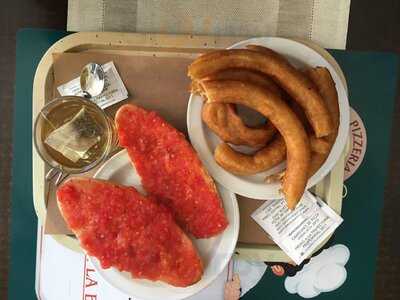 Pizzería Churrería Desi