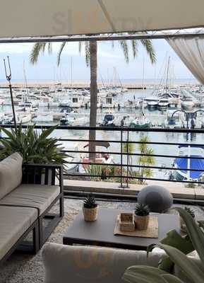 Club Nautico Moraira Or Upperclub