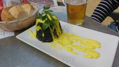 Bar Casa Almudena - Photo 8