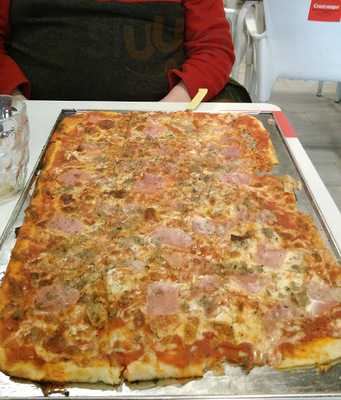 Bocadilleria La Peke