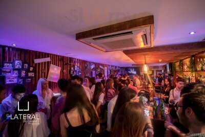 El Lateral De Ganivet