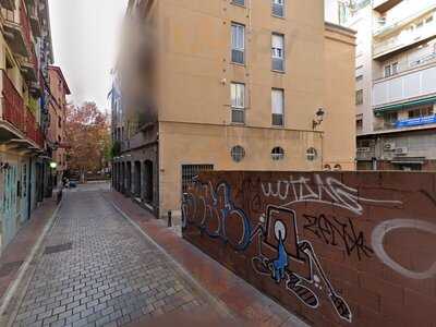 El Lateral De Ganivet