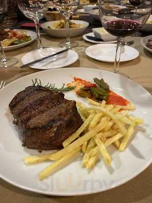 Estancia El Porteño Asador Argentino