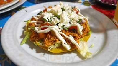 El Yucateco Pelana Take Away