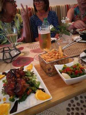 Sallanders Food & Drinks