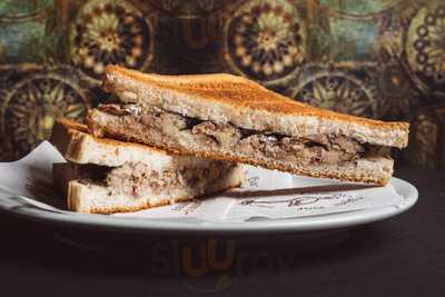 Flamingo English Bar