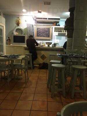 El Pulpo Bar Restaurante