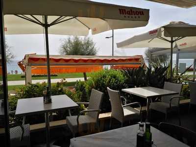 Restaurante Pizzería La Traviata