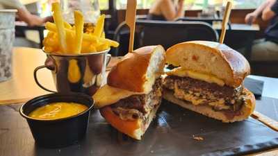 Nómadas Burguer Company