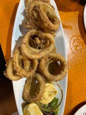 Taberna El Balcon Del Tubo