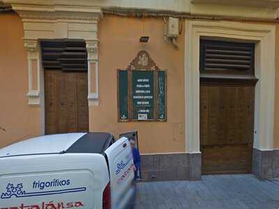 Taberna El Balcon Del Tubo