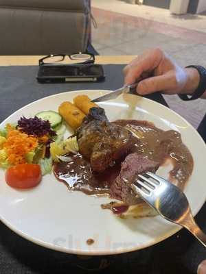 Restaurant Por Que No?