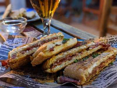 El Pati De L' Estrella