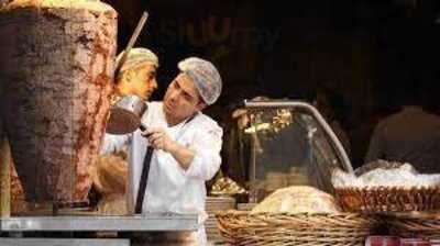 Delhi Pizzeria Kebab