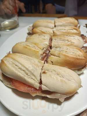 Bodeguitas Reyes Antonio Romero