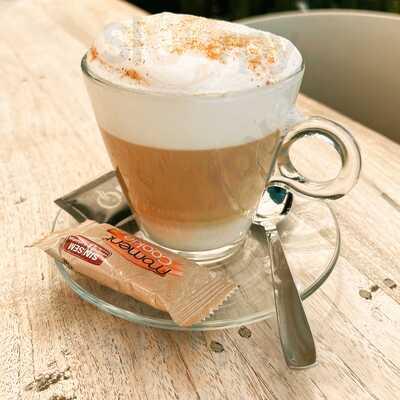 Montgo Verd Y Bali Café