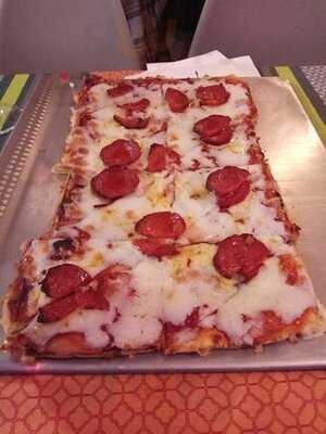 Meson Eusebio, Enzo & Rosaria