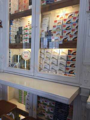 Taberna Ultramarinos El Parterre