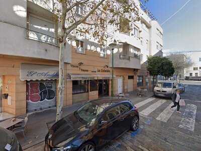 Vinos Y Tapas La Estacion - Photo 7