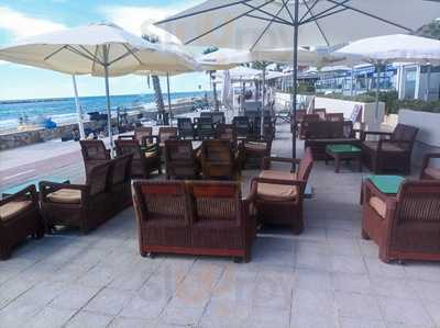 Best Seller Restaurant