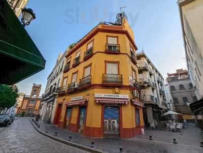 La Esquinita De Arfe