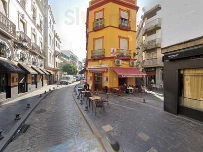 La Esquinita De Arfe