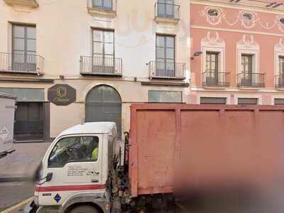 Soldenit Restaurant & Club