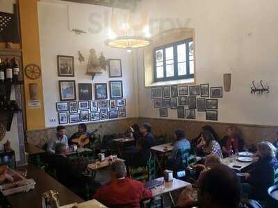 Antigua Taberna El Carbonero