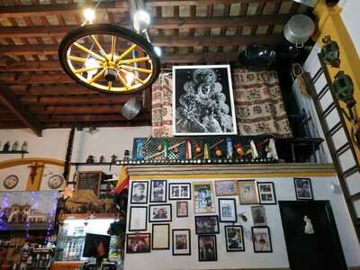 Antigua Taberna El Carbonero