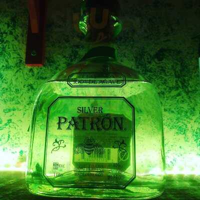 Circus Bar - Photo 7