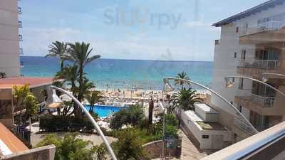 Zhero Star Sushi Bar & Coffee