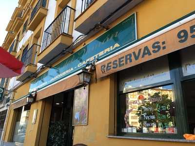 La Dehesa Del Jamón Y El Buen Vino