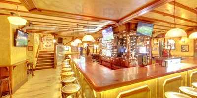 Bull Mccabes Irish Bar - Photo 8