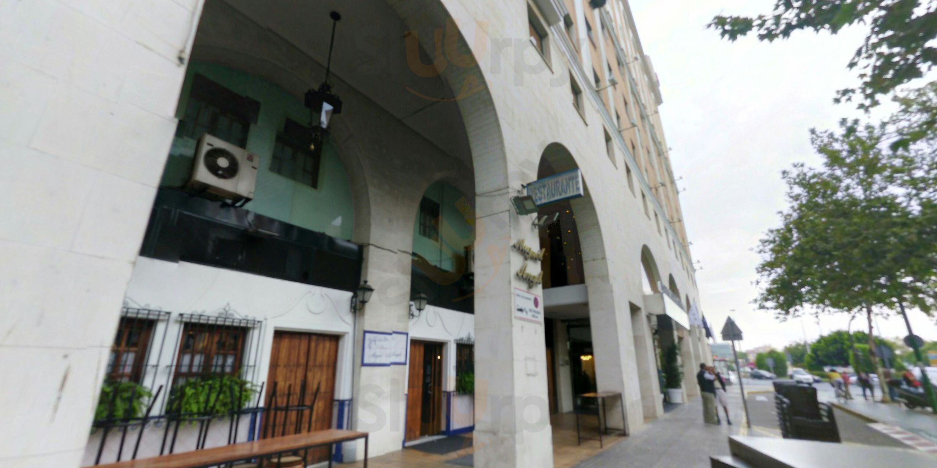 Cafeteria Restaurante Portico