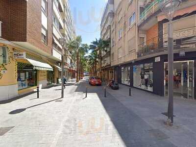 La Creme De La Crepe