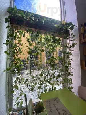 La Familia Bistro-bar