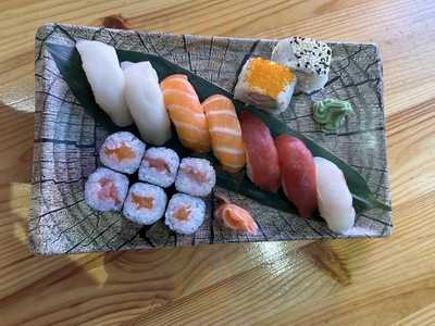 Sushi Bar