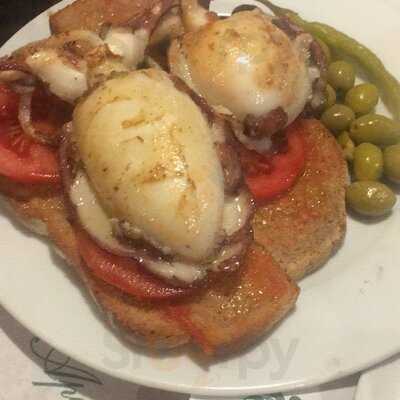 Es Llogaret Bar Restaurant