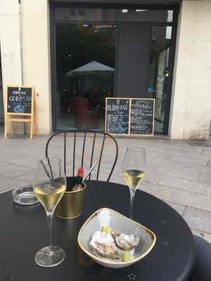 Burbujas Cava & Gastro Bar
