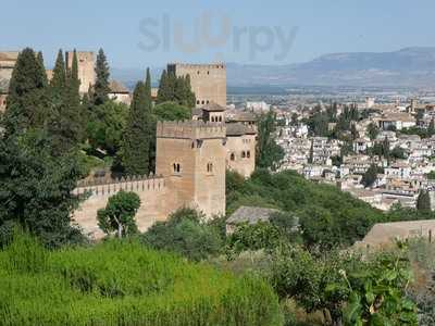 Calle Torre De Los Picos