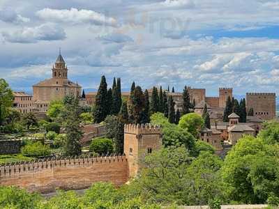 Calle Torre De Los Picos