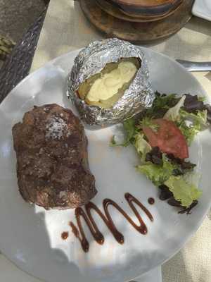 Aroma Cafe &secret Garden